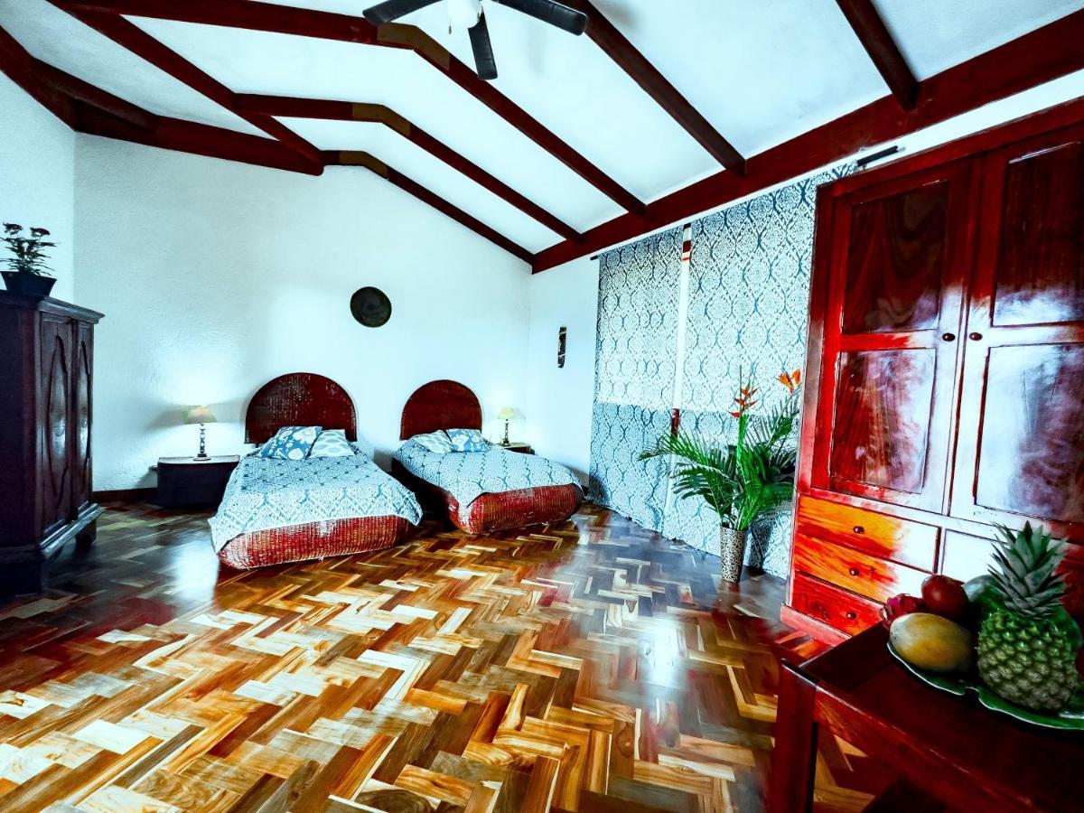 Canal Grande Lodge Piedades Esterno foto